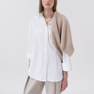 Chemise oversize femme blanche en popeline de coton, col classique, boutons, manches longues