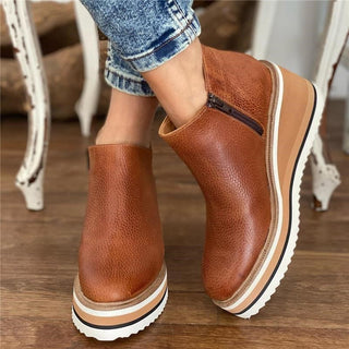 Bottines femme marron suède, semelle plateforme à rayures, fermeture latérale