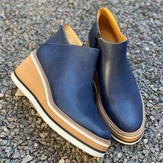 Bottines femme bleues suède, semelle plateforme contrastée, fermeture latérale
