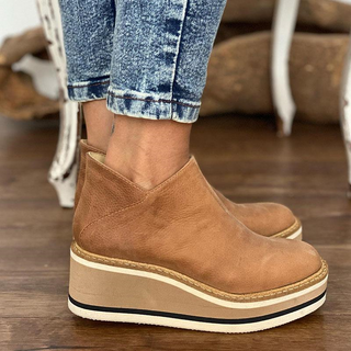 Bottines femme camel suède, semelle plateforme rayée, fermeture latérale