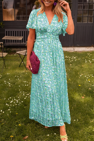 Robe maxi Ava™ verte à motif, décolleté en V, manches courtes bouffantes, taille froncée.