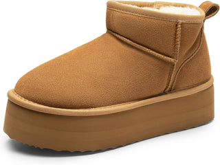 Bottines fourrées à plateforme en daim caramel, à enfiler, vue de face