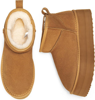 Bottines fourrées à plateforme en daim camel, paire vue de dessus et profil