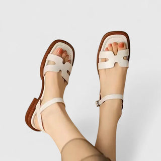 Sandales combinées Deliane™ à brides blanches et semelle marron
