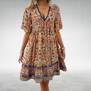 Robe courte bohème à décolleté en V, motif ethnique orange et bleu, manches évasées