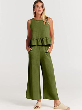 Ensemble blouse sans manches volant vert olive et pantalon large, encolure ronde