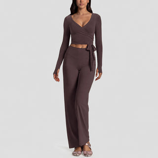 Ensemble yoga femme marron foncé : haut manches longues à encolure V et pantalon large noué