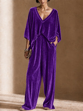 Ensemble en velours violet : haut ample à col V et pantalon large