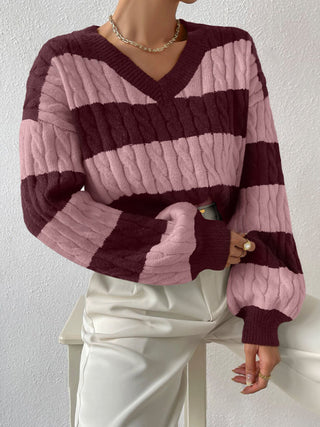 Pull torsadé rayé bordeaux et rose poudré, col V, manches longues bouffantes