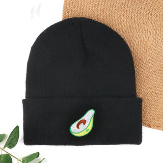 Bonnet tricoté noir avec broderie goutte d’avocat verte et orange