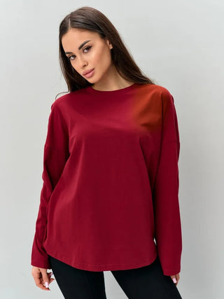 T-shirt oversize bordeaux à manches longues, coupe ample et col rond