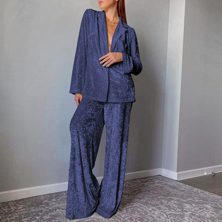 Ensemble pyjama en velours bleu pour femme : chemise à revers et pantalon large