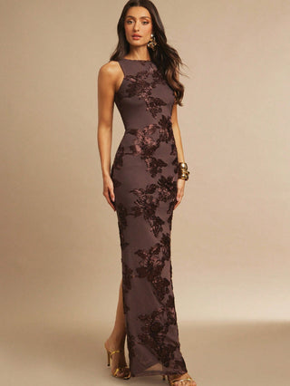 Robe longue moulante sans manches brodée de fleurs, fente, brun foncé