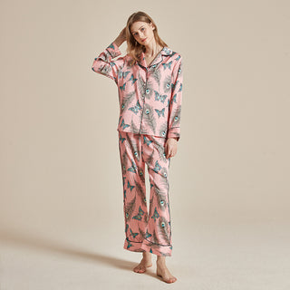 Ensemble pyjama satin femme: chemise à revers boutonnée, pantalon long imprimé oiseaux colorés