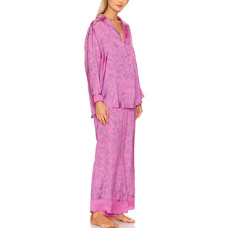 Ensemble pyjama satiné rose motif cachemire, chemise longue à col et pantalon ample