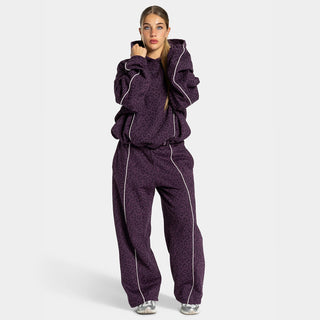Ensemble sport femme sweat à capuche et pantalon ample imprimé léopard violet foncé