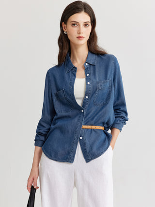 Chemise en jean femme bleu foncé ample, ourlet arrondi, boutonnée, poches poitrine