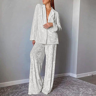 Ensemble pyjama en velours gris pour femme : chemise à revers et pantalon large