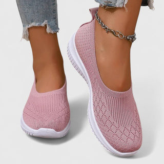 Chaussons orthopédiques femme en maille rose, semelle blanche épaisse, bout arrondi