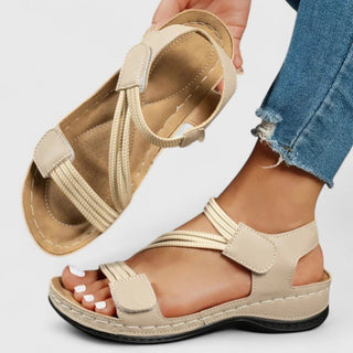 Sandales Sheina™ Sávytěné blanches à brides et bout ouvert, semelle noire