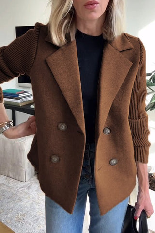 Blazer Camryn™ à revers, manches tricot côtelé, boutons, marron foncé.