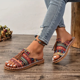 Sandales orthopédiques plates Leena à motifs multicolores, franges et semelle plate