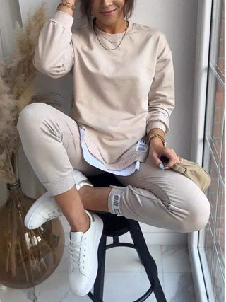 Ensemble sweat et pantalon décontracté beige, col rond manches longues, étiquette